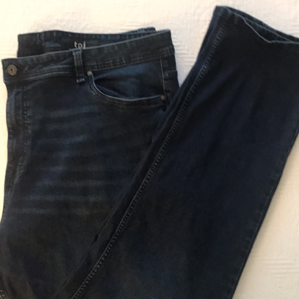 TPJ The Perfect Jean Dark Blue Denim Jeans Athletic Fit 46 x 38